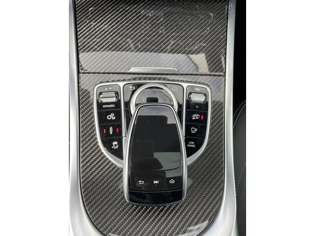 Mercedes-Benz G-KLASSE AMG G63 Facelift - Grijs kenteken Carbon Pack.