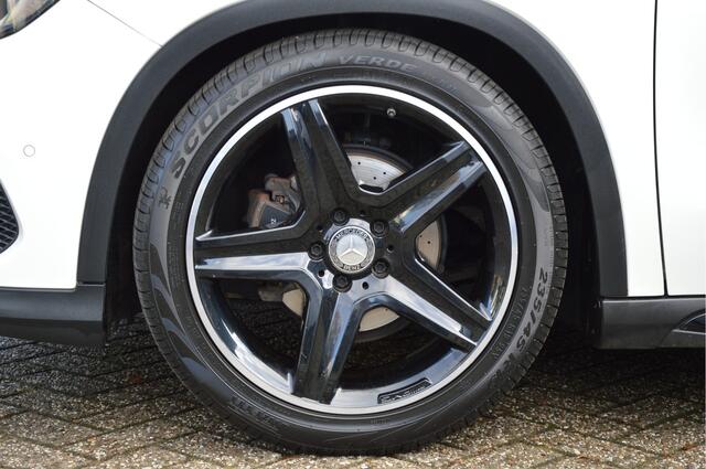 Mercedes-Benz GLA-KLASSE 180 AMG-LINE | NIGHT | XENON | PDC | NAVI | CRUISE | TREKHAAK | ENZ
