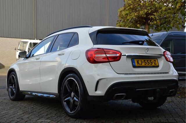Mercedes-Benz GLA-KLASSE 180 AMG-LINE | NIGHT | XENON | PDC | NAVI | CRUISE | TREKHAAK | ENZ