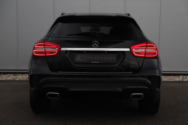 Mercedes-Benz GLA-KLASSE 180 AMG Night Automaat Xenon LED Carplay Half Leder Navigatie 18 inch LMV Sfeerverlichting Sportstoelen