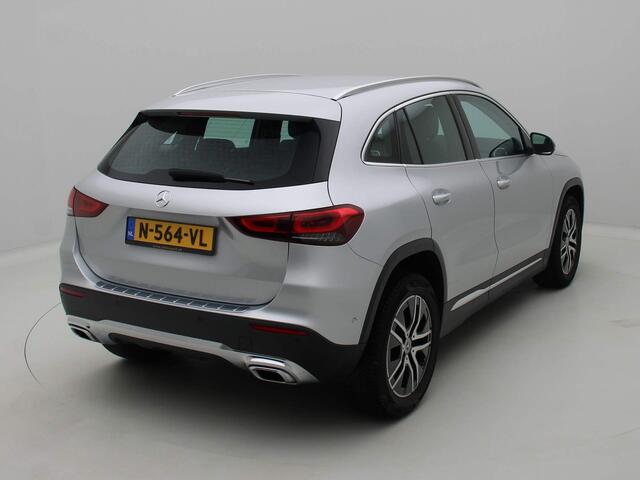 Mercedes-Benz GLA-KLASSE 200 Business Solution Luxury Aut. Nw-type Navi /Camera