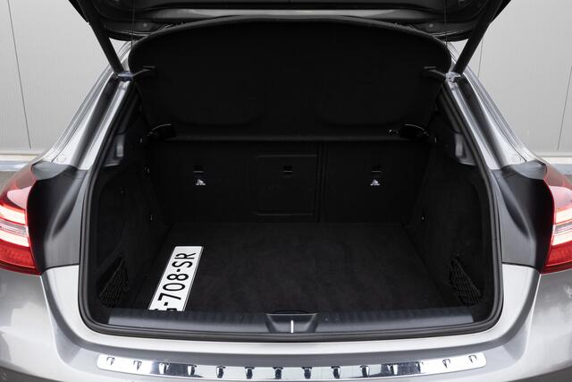 Mercedes-Benz GLA-KLASSE 250 4Matic AMG Premium Plus camera navi trekhaak