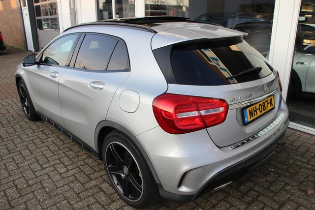 Mercedes-Benz GLA-KLASSE 180 Ambition AMG Line