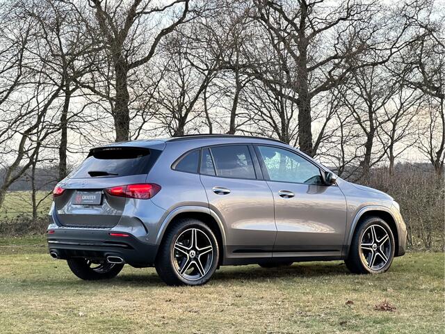 Mercedes-Benz GLA-KLASSE 200 Edition AMG Line - Night - Pano - Carbon