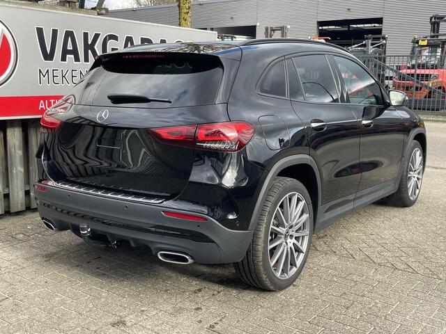 Mercedes-Benz GLA-KLASSE 250 e AMG Line 20"/Trekhaak/Leder/Burmester/Apdatieve cruise/Sfeerverlichting/Stoelverwarming/Camera/Elektrische klep