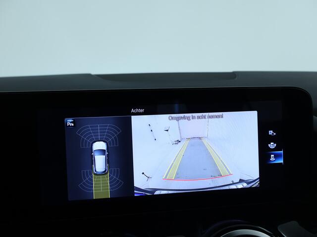 Mercedes-Benz GLA-KLASSE 180 Business Solution | Verwarmde voorstoelen | Elektrisch bedienbare achterklep | Ledkoplampen | Spiegelpakket. Inclusief 24 maanden MB Certified garantie voor Europa.