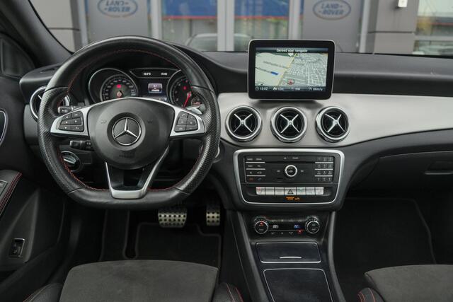 Mercedes-Benz GLA-KLASSE GLA180 AMG 122pk Panoramadak Night pakket Climate control Cruise control Trekhaak 19" LMV