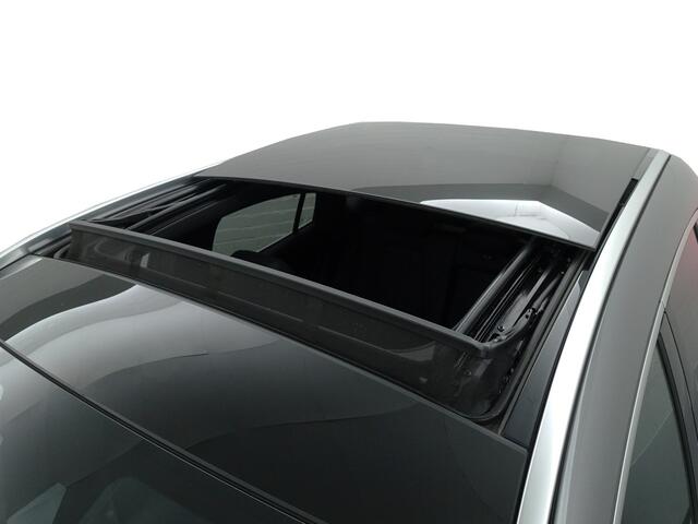 Mercedes-Benz GLA-KLASSE 200 AMG Solution Luxury Aut- Leer I Panodak I Sfeerverlichting I Memory Seats I Camera