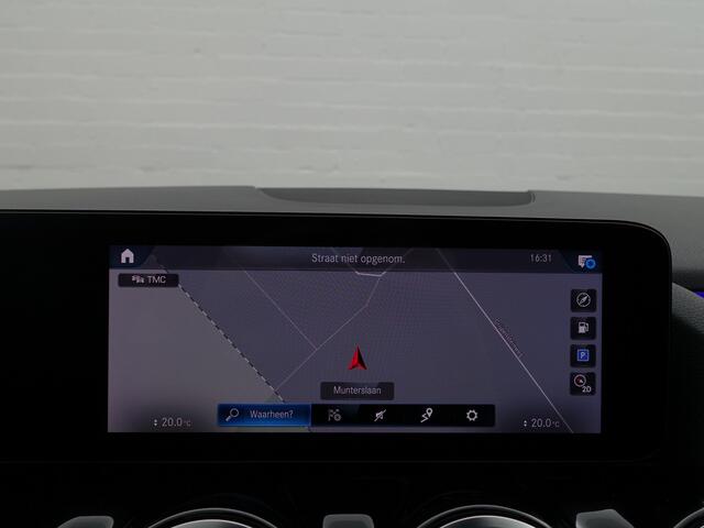 Mercedes-Benz GLA-KLASSE 200 AMG Solution Luxury Aut- Leer I Panodak I Sfeerverlichting I Memory Seats I Camera