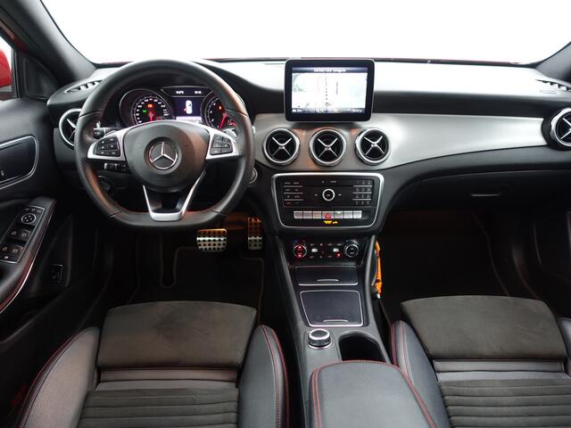 Mercedes-Benz GLA-KLASSE 180 AMG Night Edition Aut- Keyless, Camera, Sfeerverlichting, Sport Interieur, Dynamic Select