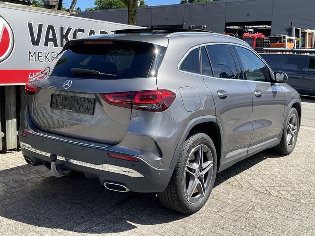 Mercedes-Benz GLA-KLASSE 250 e AMG Line 19"/Panoramadak/Trekhaak/Dodehoek/Adaptieve cruise/360 camera/Keyless/Matrix LED/Stoelverwarming/Apple Carplay & Android Auto