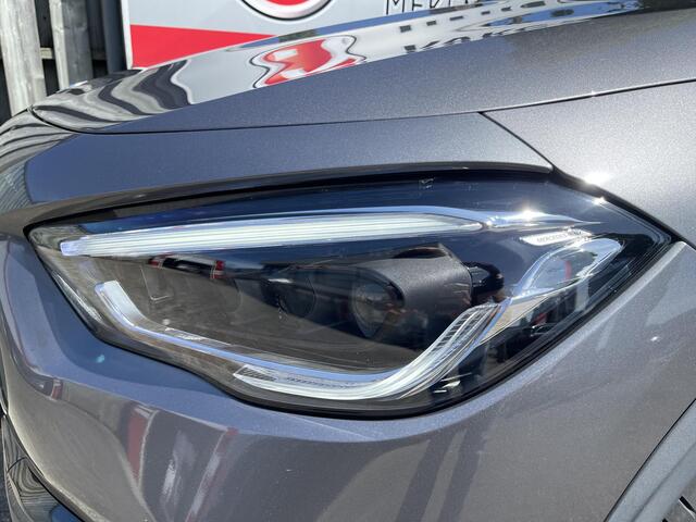 Mercedes-Benz GLA-KLASSE 250 e AMG Line 19"/Panoramadak/Trekhaak/Dodehoek/Adaptieve cruise/360 camera/Keyless/Matrix LED/Stoelverwarming/Apple Carplay & Android Auto