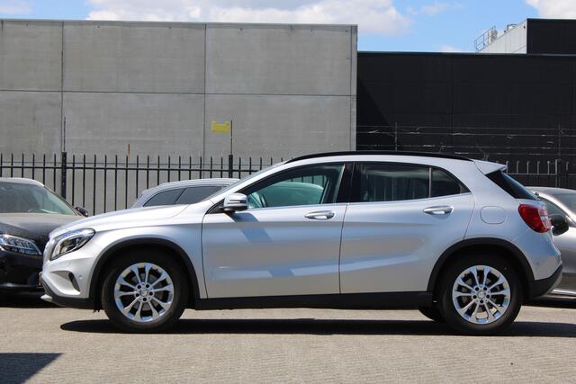 Mercedes-Benz GLA-KLASSE 180 AUT7 Lease Edition Ambition <<44.243KM>>