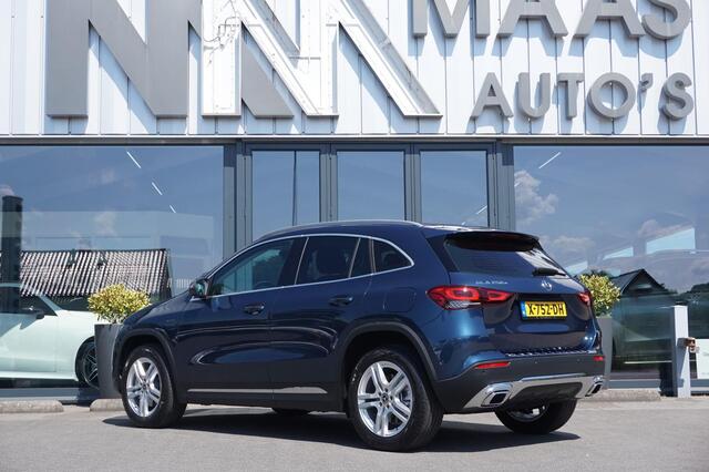 Mercedes-Benz GLA-KLASSE 250 e Progressive Distronic Carplay