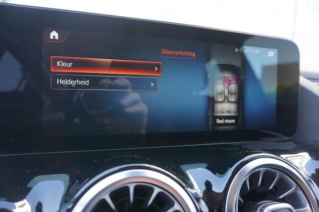 Mercedes-Benz GLA-KLASSE 250 e Progressive Distronic Carplay