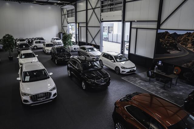 Mercedes-Benz GLA-KLASSE 250 e AMG ? PANO ? CARBON ? NIGHT ? CAMERA ? SFEER