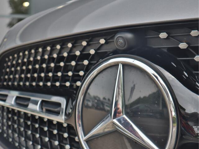 Mercedes-Benz GLA-KLASSE 250 e AMG Line 360 CAM | CarPlay | 19 inch | Elektrische Trekhaak