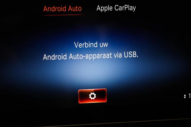 Mercedes-Benz GLA-KLASSE 250 e AMG Line | PREMIUM PLUS | PANORAMADAK | DAB | APPLE | 360 CAMERA