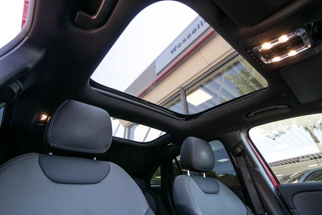 Mercedes-Benz GLA-KLASSE 250 e AMG Line All-in rijklaarprijs | Pano dak | Leer | Ad. cruise | Mem. stoelen | Burmester