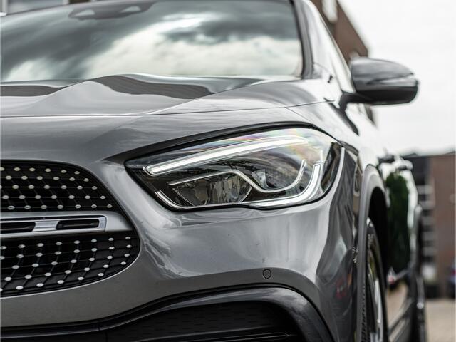 Mercedes-Benz GLA-KLASSE 200 AMG Line CAMERA 19 INCH DODEHOEK WIDESCREEN MULTI LED
