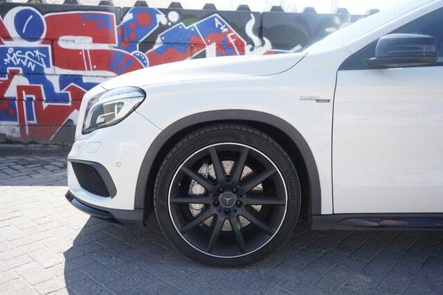 Mercedes-Benz GLA-KLASSE AMG 45 4M. Prem.
