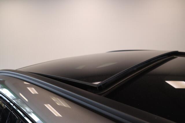 Mercedes-Benz GLA-KLASSE 250 e Business Solution AMG Limited Pano dak LED CC Lane Assist