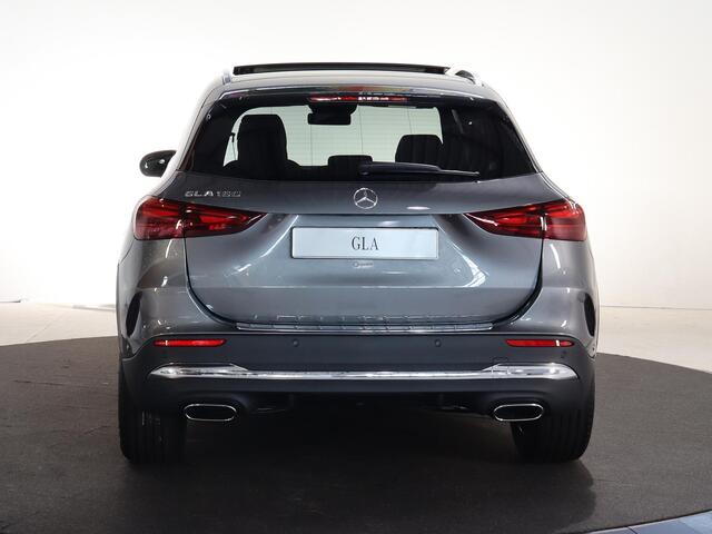 Mercedes-Benz GLA-KLASSE 180 Business Solution AMG Mercedes-Benz GLA 180 Business Solution AMG