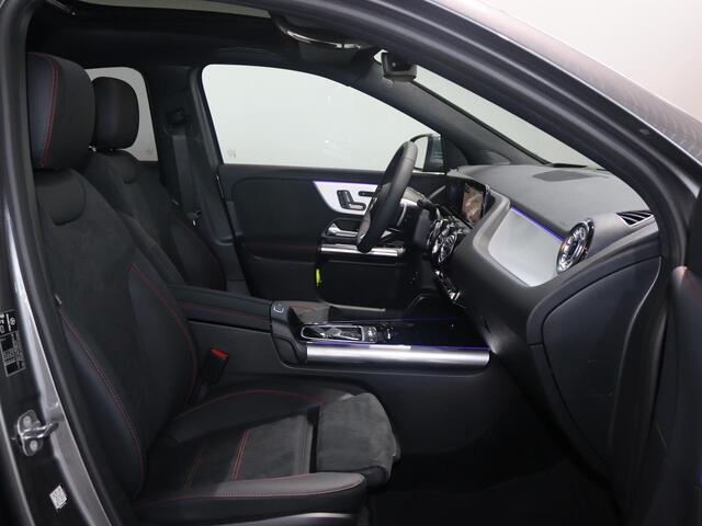 Mercedes-Benz GLA-KLASSE 180 Business Solution AMG Mercedes-Benz GLA 180 Business Solution AMG