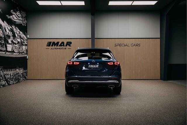 Mercedes-Benz GLA-KLASSE 180 d Business Solution AMG Rijk uitgeruste GLA AMG 180D