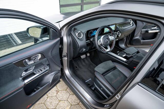 Mercedes-Benz GLA-KLASSE 250 e AMG Carbon Distronic Burmester Memory Magno