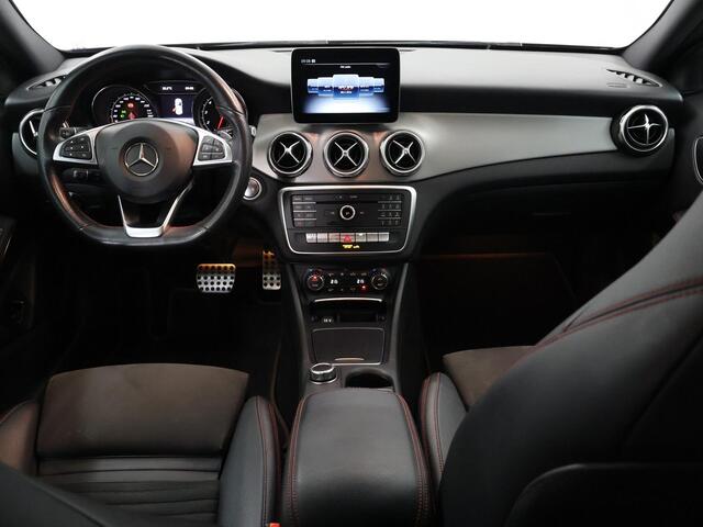 Mercedes-Benz GLA-KLASSE 180 Business Solution AMG | Night | Keyless | Achteruitrijcamera | Stoelverwarming |
