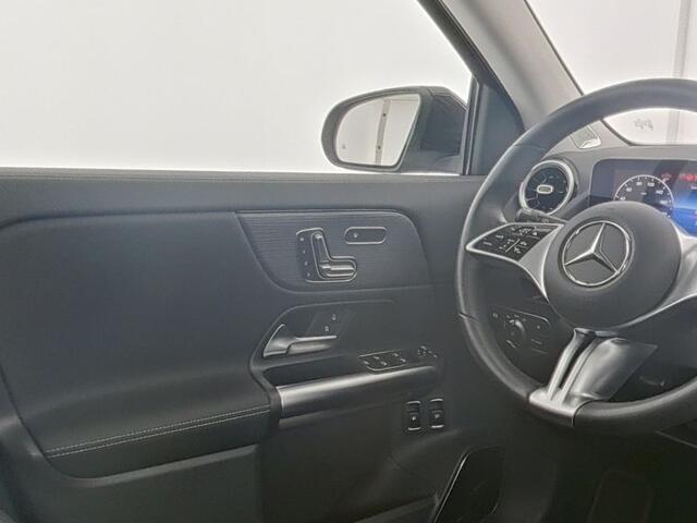 Mercedes-Benz GLA-KLASSE 250 e Plug-In Hybride | Progressive Line Advanced | Burmester® | Dodehoek Assist | Memory Voorstoelen | Stuur en Stoelverwarming | Ledkoplampen | Inclusief 24 maanden MB Certified garantie voor Europa.