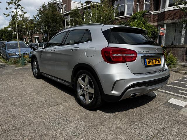 Mercedes-Benz GLA-KLASSE 180 Prestige NAVI PANORAMADAK AMG