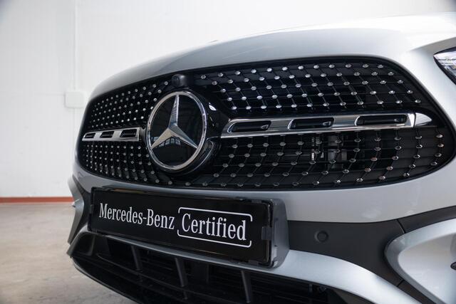 Mercedes-Benz GLA-KLASSE 250 e Business Solution AMG Panorama dak