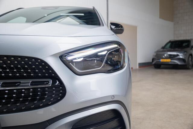 Mercedes-Benz GLA-KLASSE 250 e Business Solution AMG Panorama dak