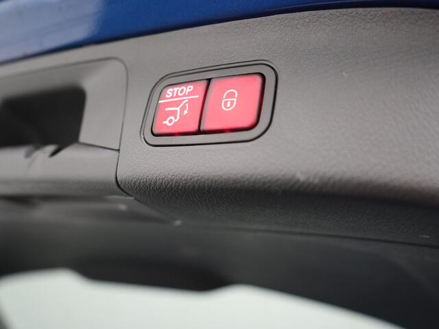 Mercedes-Benz GLA-KLASSE 250 e AMG Line Plug In Hybrid Facelift Night 218pk PHEV | Panodak | Adaptive Cruise | Burmester | 360 Camera | Alcantara Sportstoelen | Widescreen Navi | Keyless | Sfeerverlichting |