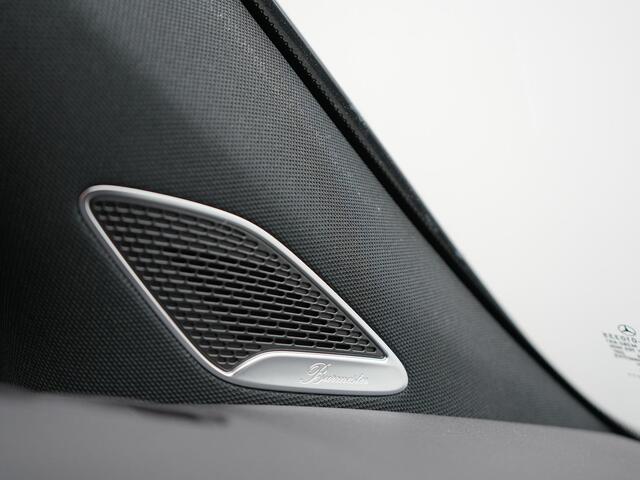 Mercedes-Benz GLA-KLASSE 250 e AMG Line Plug In Hybrid Facelift Night 218pk PHEV | Panodak | Adaptive Cruise | Burmester | 360 Camera | Alcantara Sportstoelen | Widescreen Navi | Keyless | Sfeerverlichting |