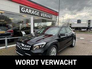 mercedes-benz-gla-klasse-180-busine