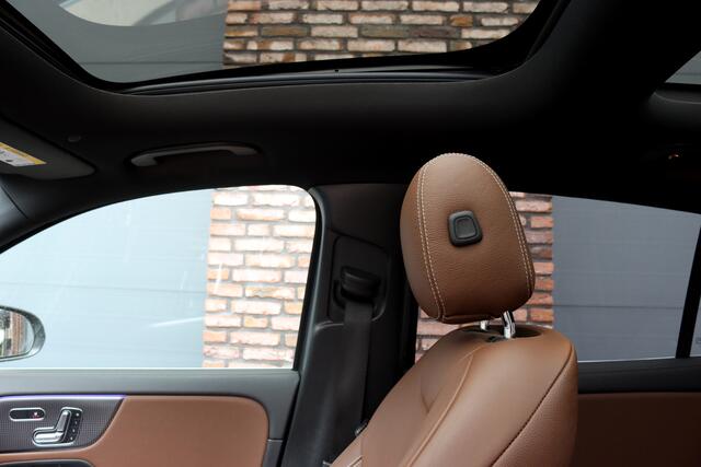 Mercedes-Benz GLA-KLASSE 250 e Business Solution Luxury Limited | Distronic+ | Panoramadak | Trekhaak | Memory | Burmester | Leder | Camera | Augmented Reality | Verwarmd Stuurwiel |