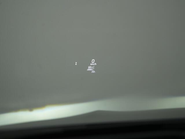 Mercedes-Benz GLA-KLASSE 250 e AMG Line Plug in Hybrid 218pk Dealer O.H | PHEV | Trekhaak af Fabriek | Panodak | Head Up| Adaptive Cruise | Apple Carplay | 360 camera | Sfeeverlichting | Lederen Sportstoelen Verwarmd | Widescreen Display | Navigatie | DAB |