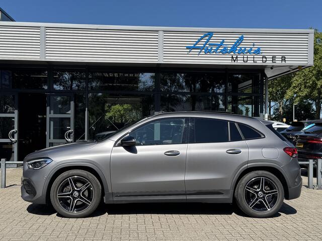 Mercedes-Benz GLA-KLASSE 180 Business Solution AMG Panoramadak/LED/Keyless/Widescreen
