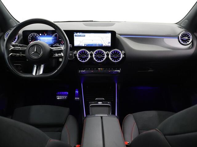 Mercedes-Benz GLA-KLASSE 250 e Star Edition | AMG | Night | Keyless | Sfeerverlichting | Stoelverwarming |