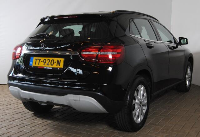 Mercedes-Benz GLA-KLASSE 200 Premium Plus