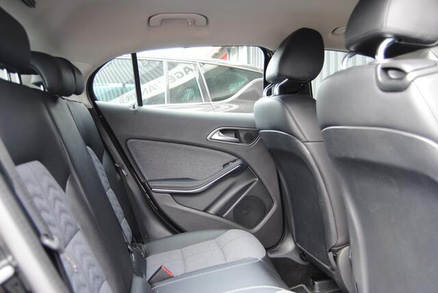 Mercedes-Benz GLA-KLASSE 200 Premium Plus