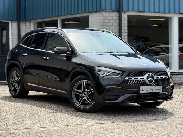 Mercedes-Benz GLA-KLASSE 250 e AMG Line LED | CLIMA | SFEERVERLICHTING