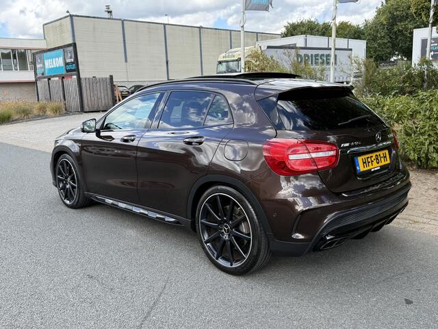 Mercedes-Benz GLA-KLASSE AMG 45 4MATIC Edition1 381PKoPano