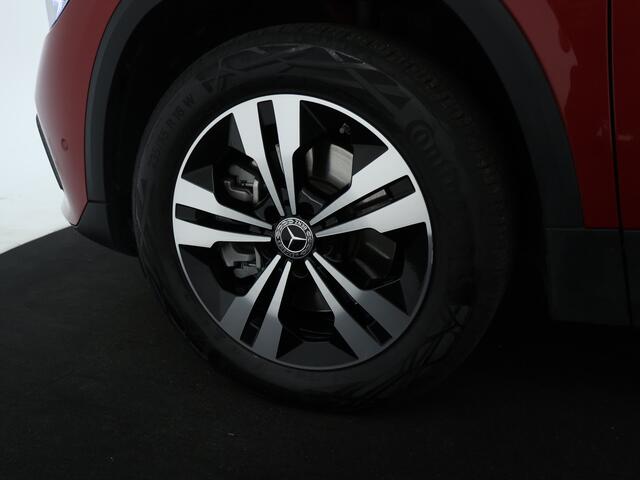 Mercedes-Benz GLA-KLASSE 250 e Business Solution Luxury Line Apple CarPlay | Nightpakket | Achteruitrijcamera | Trekhaak Inclusief 24 maanden MB Certified garantie voor Europa.