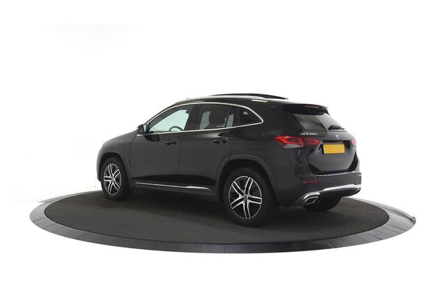 Mercedes-Benz GLA-KLASSE 250 e AMG Line