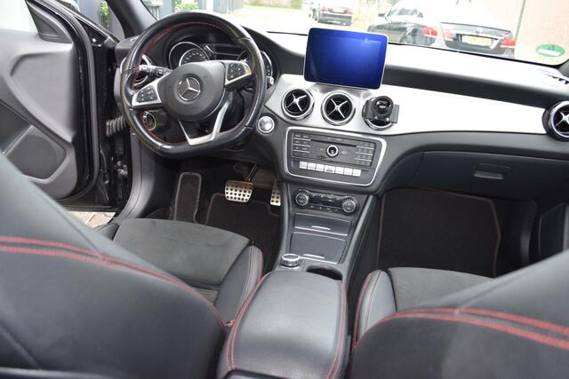 Mercedes-Benz GLA-KLASSE 180 Business Solution AMG