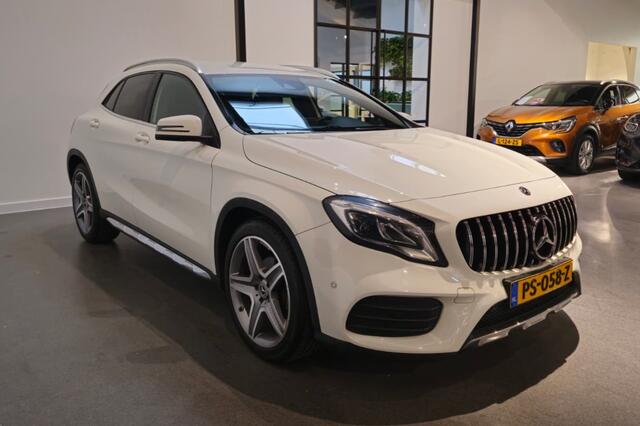 Mercedes-Benz GLA-KLASSE 180 Business Solution AMG style - Navi - 19" LM AMG Velgen - Achteruitrijcamera - Leder